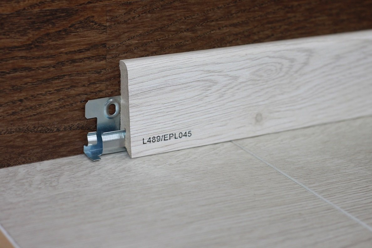 ПЛИНТУС ЭГГЕР L489 ПЛИНТУС ЭГГЕР L489
